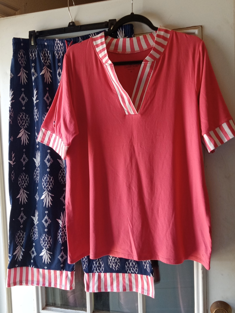 Cuddl Duds Coral & Navy Two-Piece Pajama Set with Striped Trim NWOT - Picture 2 of 8